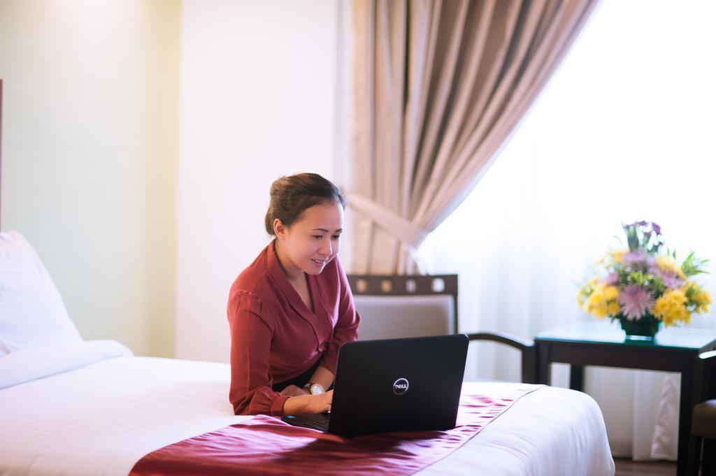 Palm Seremban Hotel Екстер'єр фото
